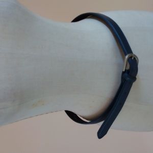 Genuine Size Medium Leather Belt.